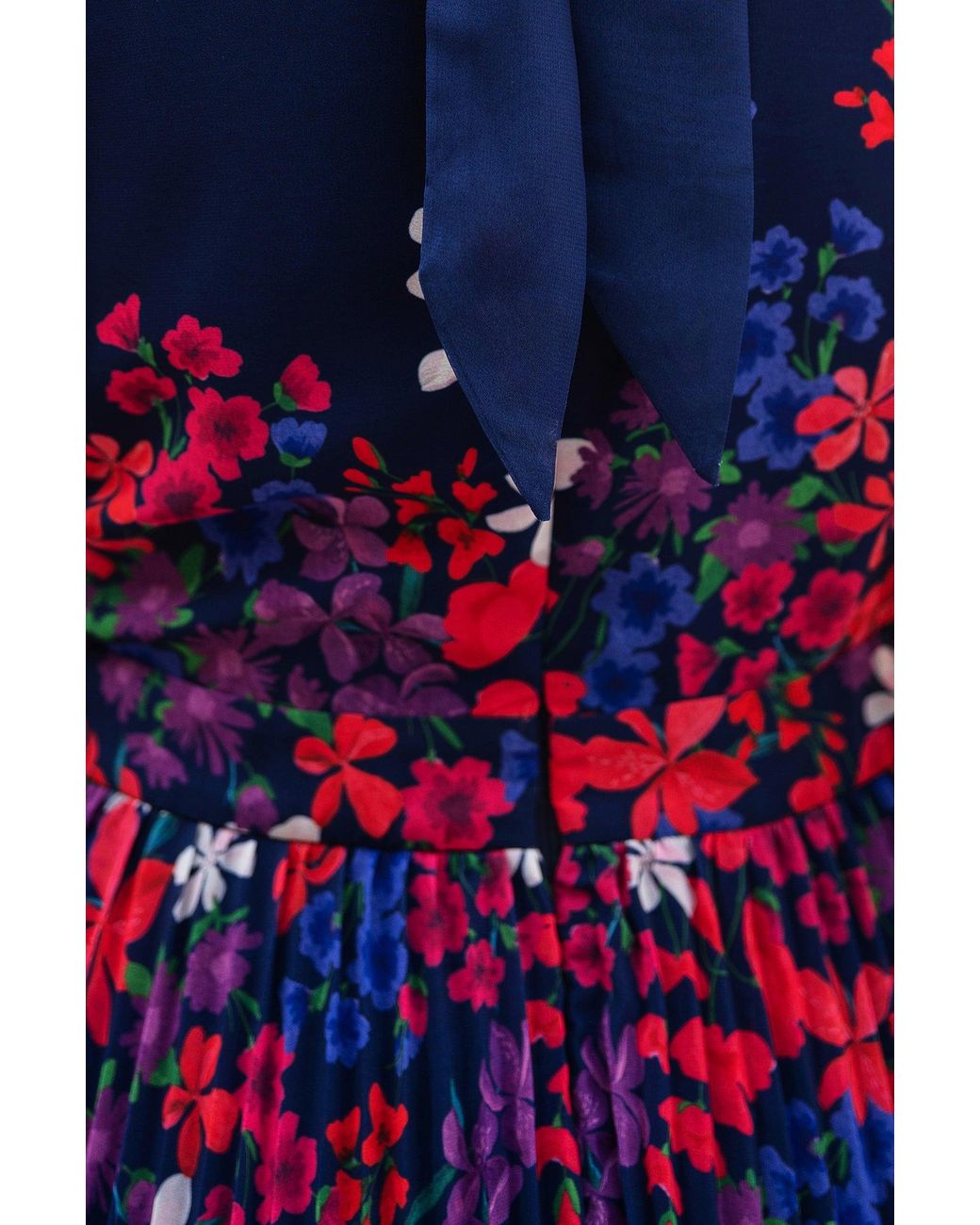 Yumi' Blue Border Floral Print Midi Dress With Pleats