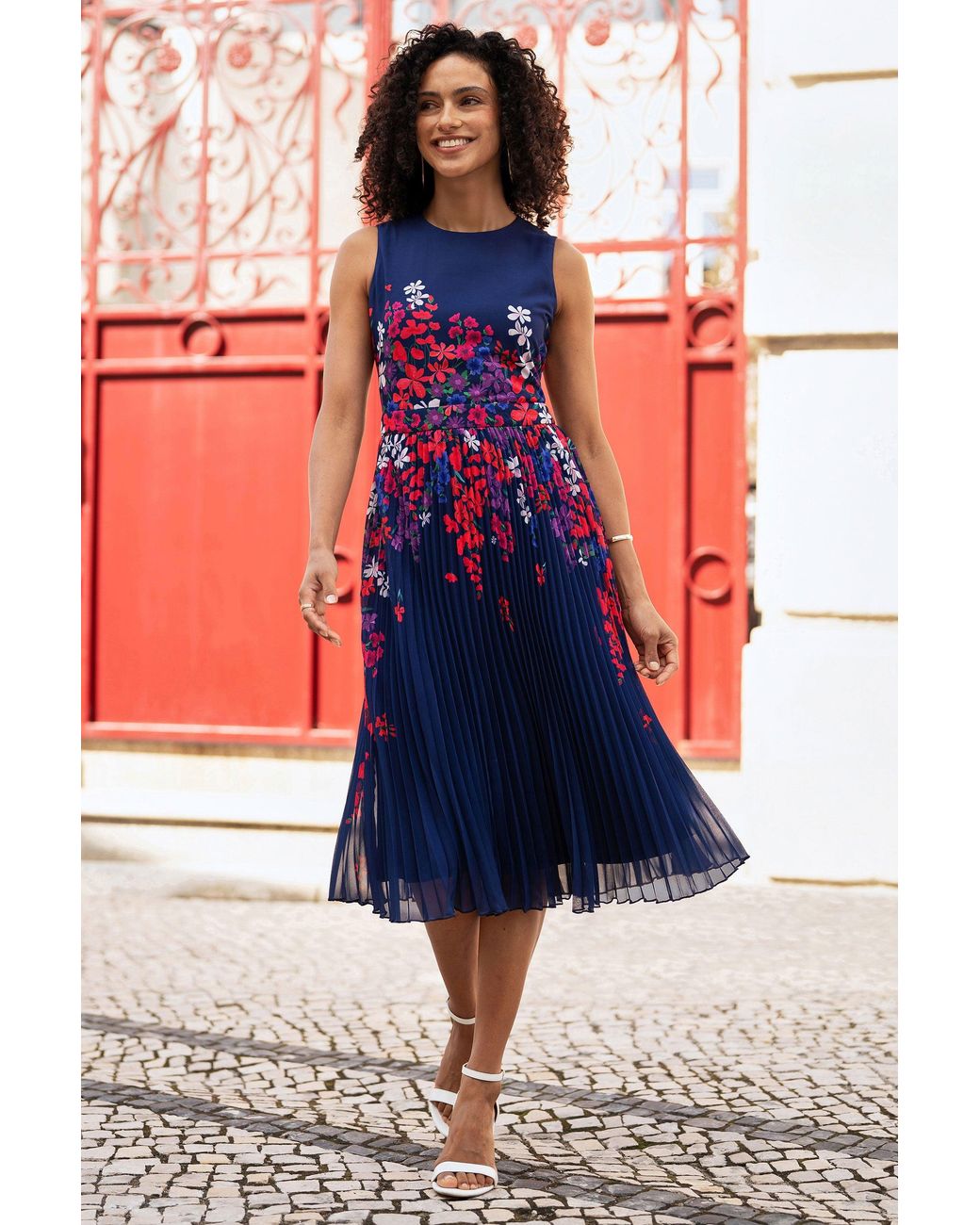 Yumi' Blue Border Floral Print Midi Dress With Pleats