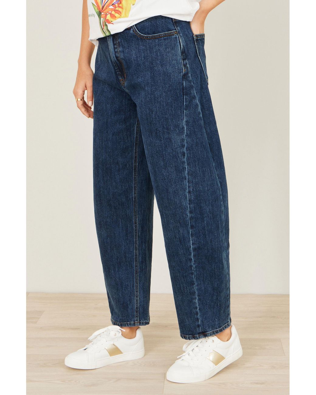 Yumi' Blue Denim Barrel Relaxed Fit Jeans