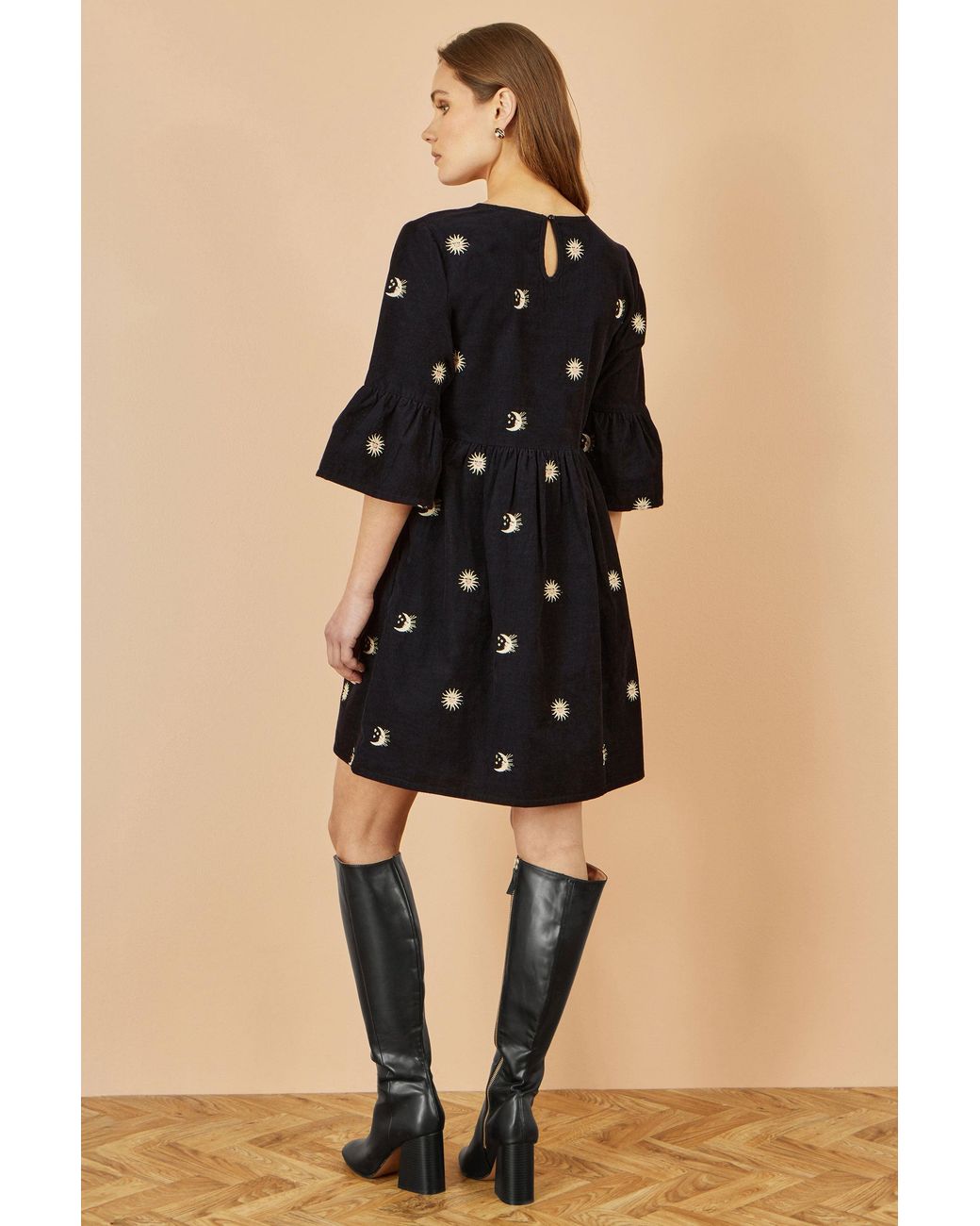 Yumi' Black Cosmic Embroidery Cord Tunic Dress