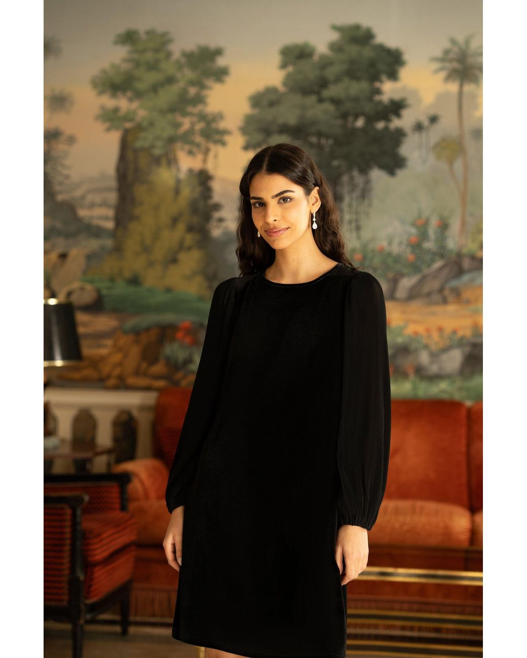 Yumi' Black Velvet Tunic Dress With Pleated Balloon Sleeves And Tie Back