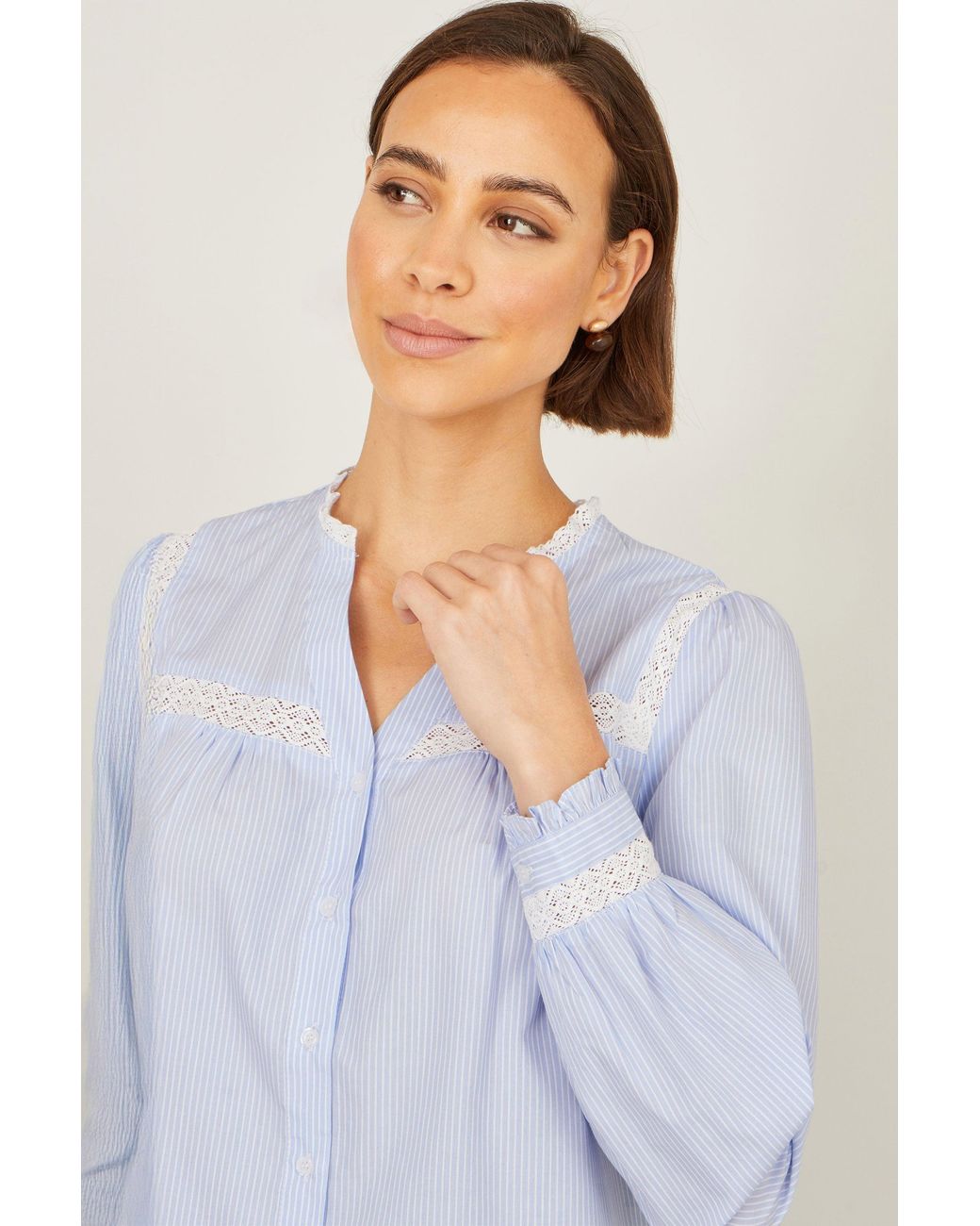 Yumi' Gray Stripe Shirt With Lace Detail