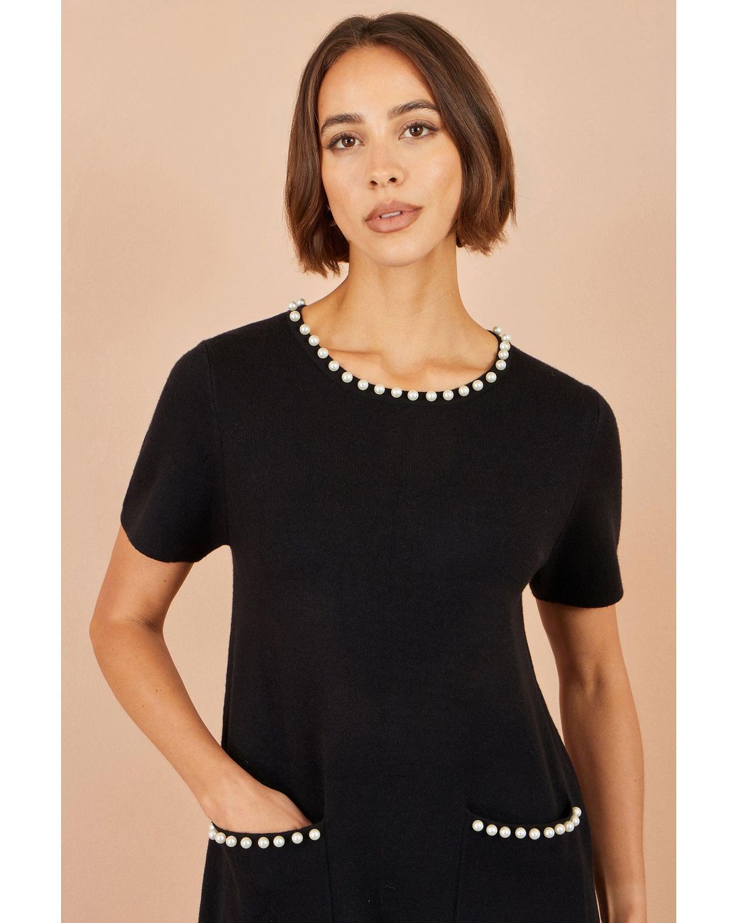 Yumi' Black Pearl Detail Knitted Tunic