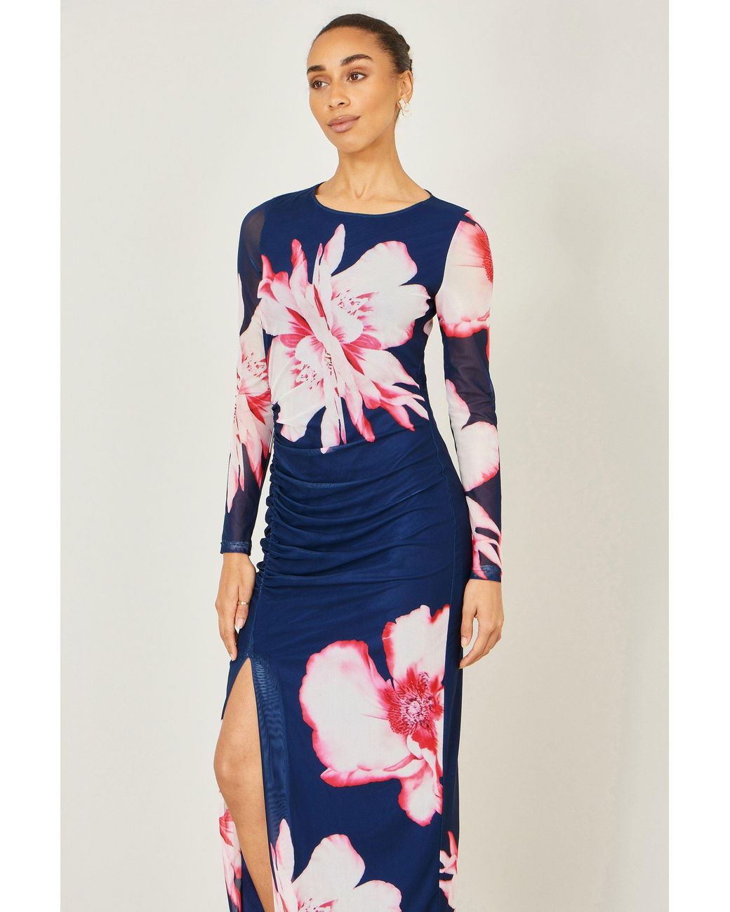 Yumi' Blue Floral Placement Floral Long Sleeve Mesh Maxi Dress