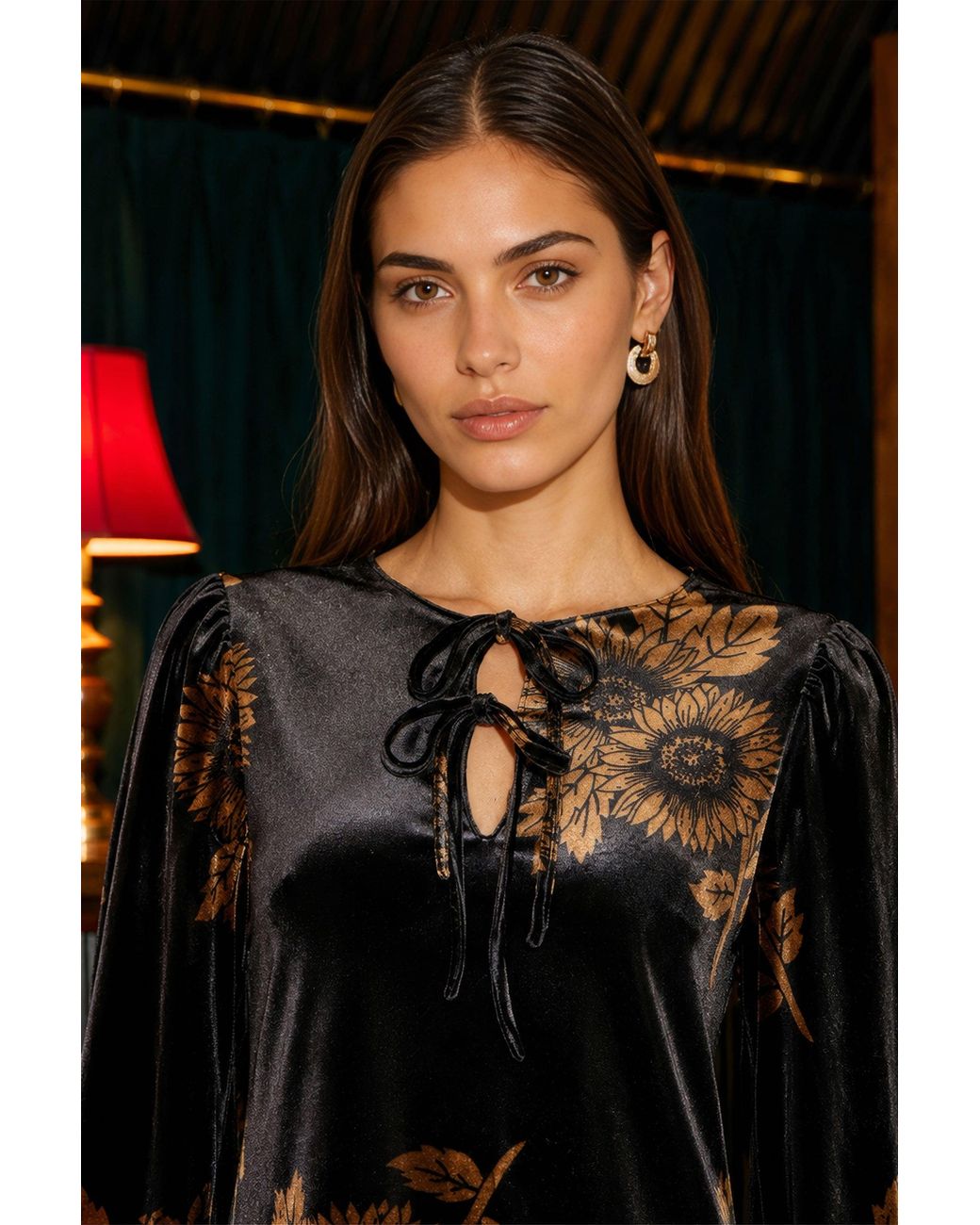 Yumi' Black Velvet Sunflower Print Tunic