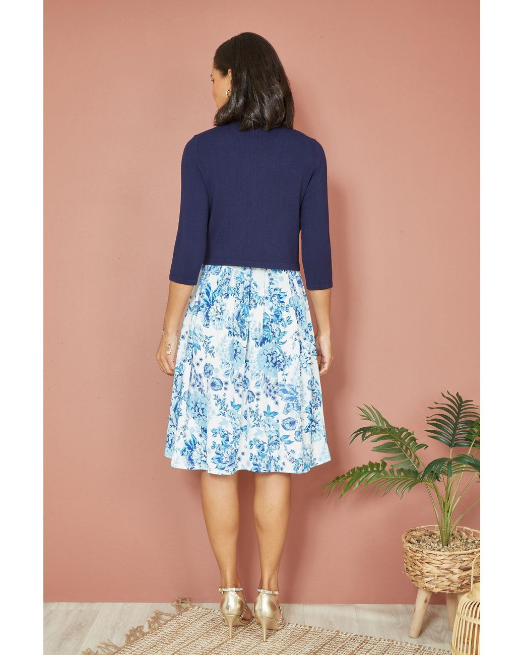 Yumi' Knitted Curve Bolero in Blue Lyst UK