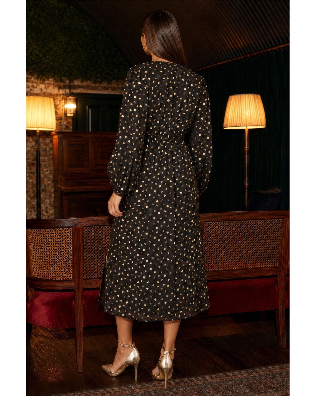 Yumi' Black Foil Print Midi Dress