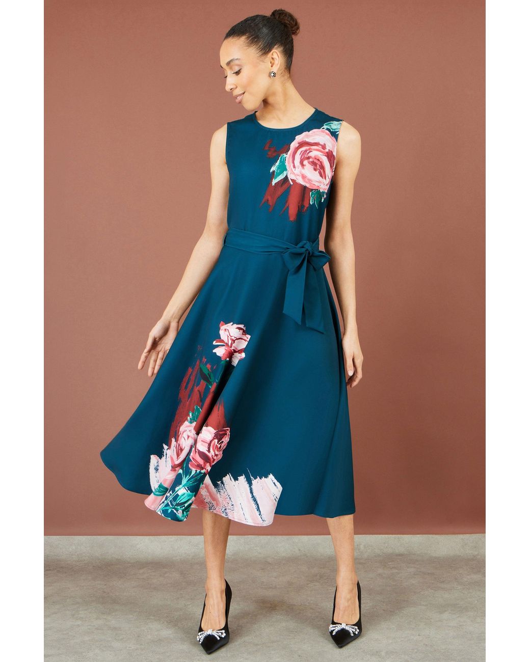 Yumi' Blue Abstract Floral Skater Midi Dress