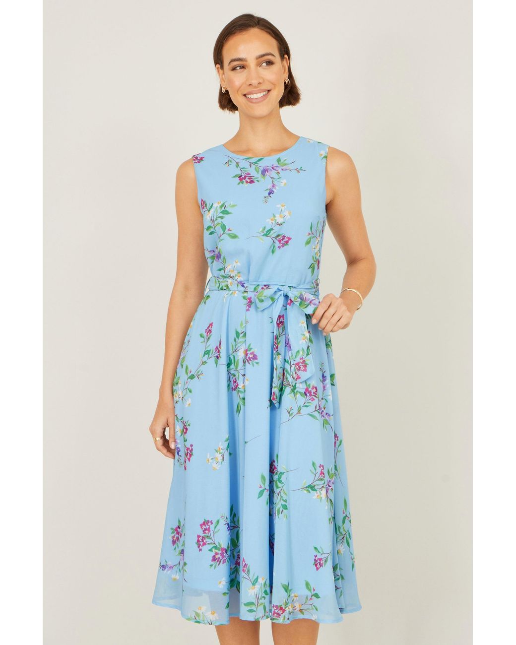 Yumi' Blue Floral Print Midi Skater Dress