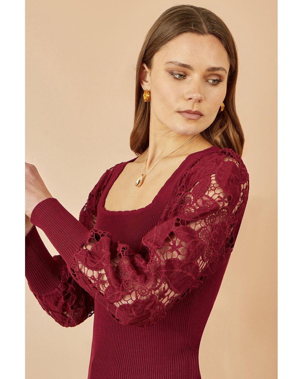 Yumi' Red Ribbed Knitted Top With Lace Sleeves