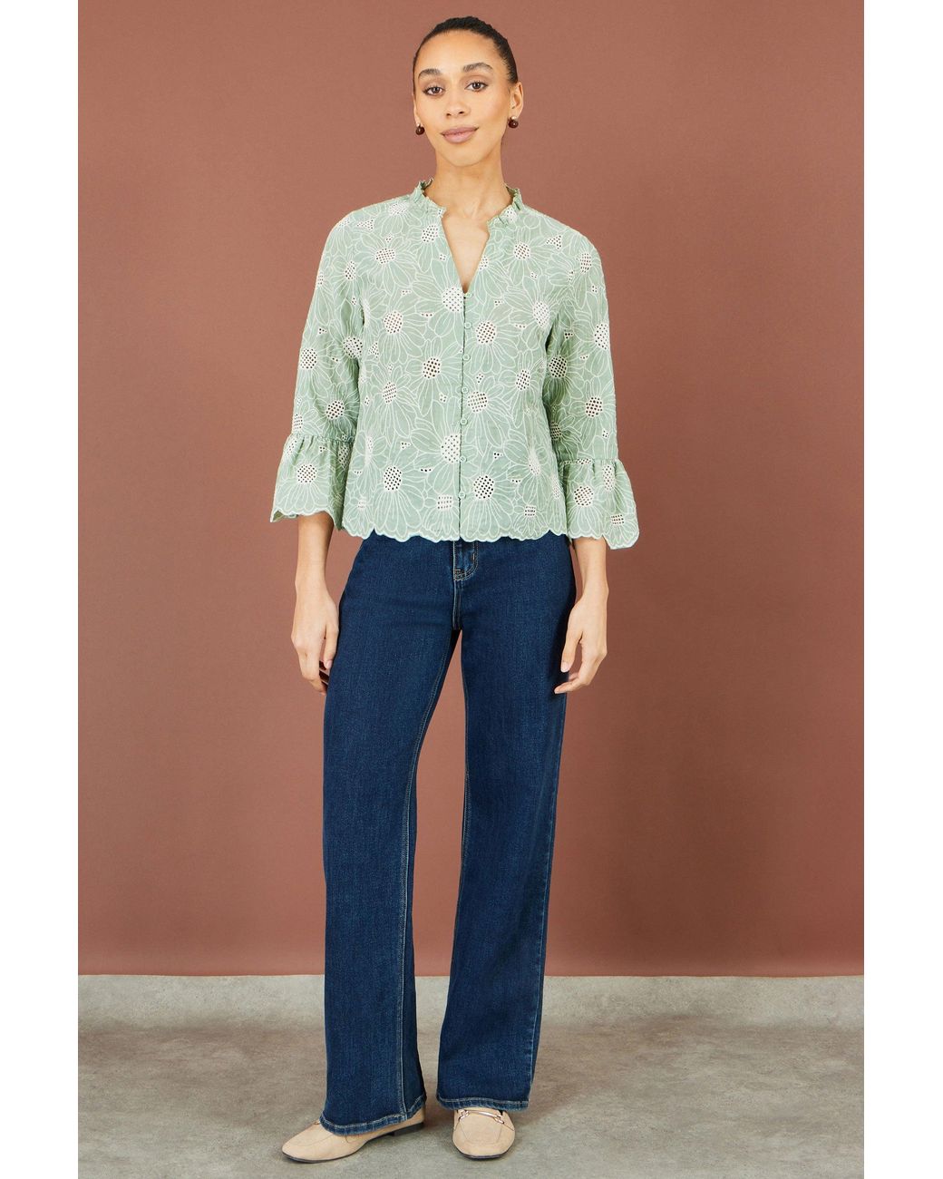 Yumi' Green Daisy Broderie Shirt With Fluted Sleeves