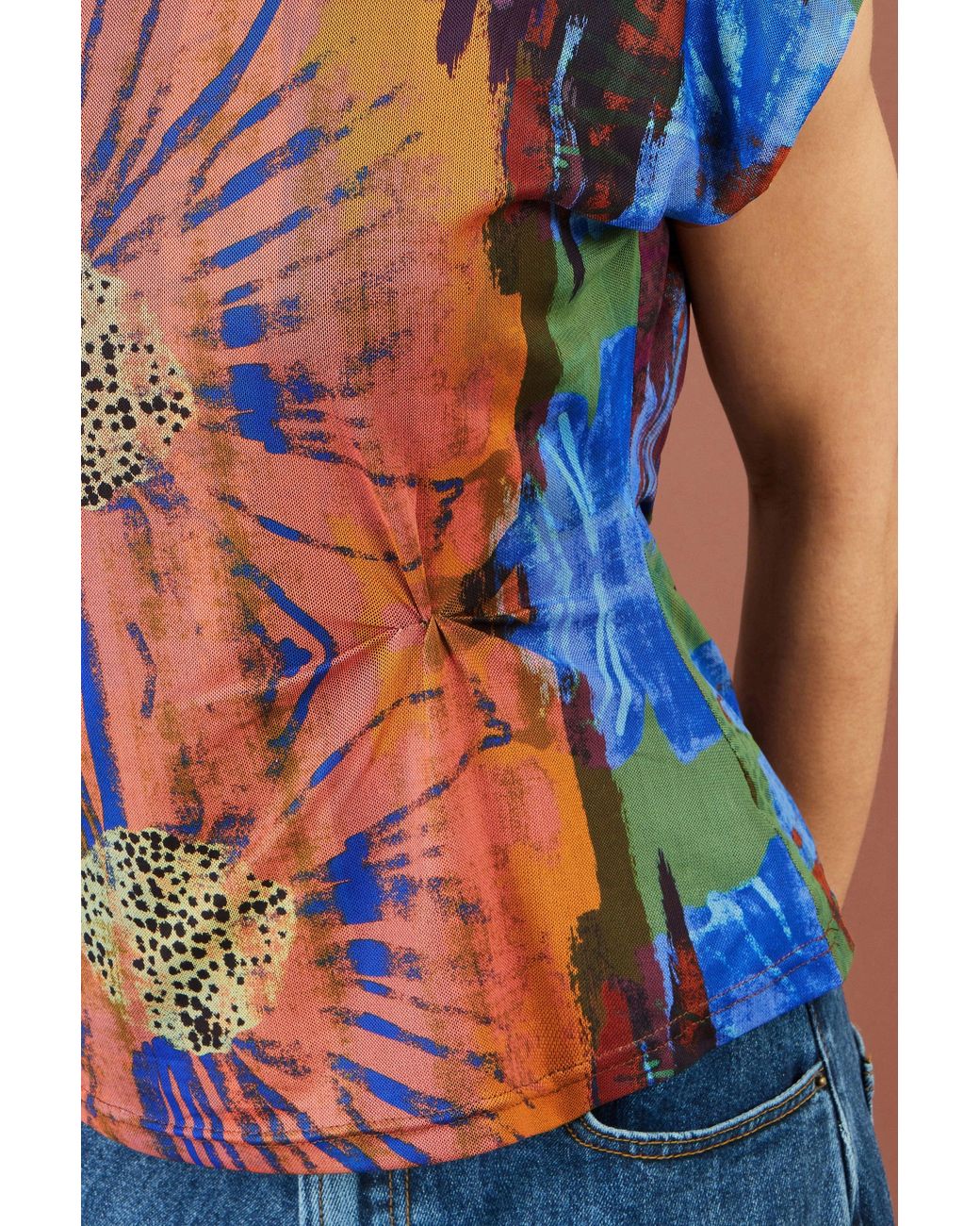 Yumi' Red Multicolour Floral Mesh Top