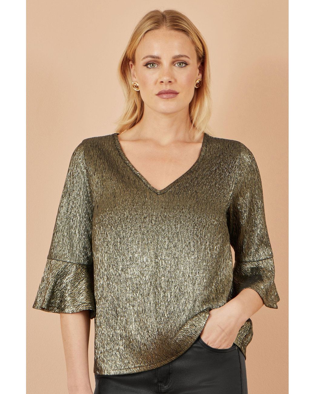 Yumi' Green Stretch Top With Fluted Sleeves