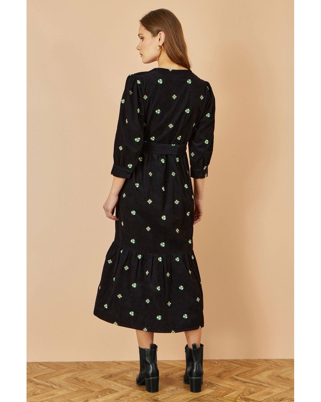 Yumi' Black Flower Embroidery Midi Cord Dress