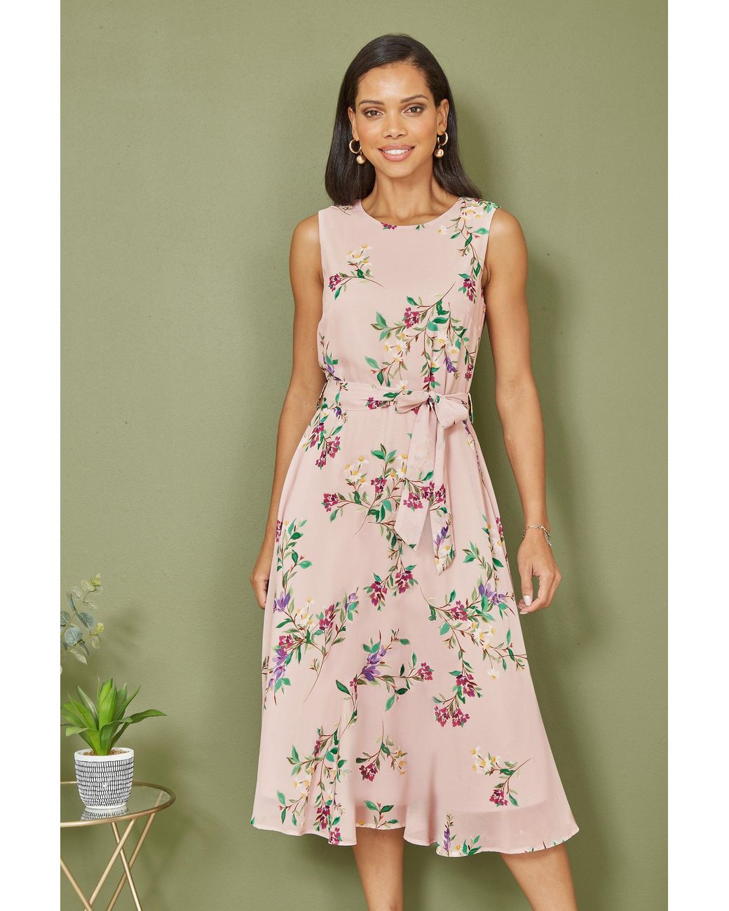 Yumi' Green Blush Floral Print Midi Skater Dress