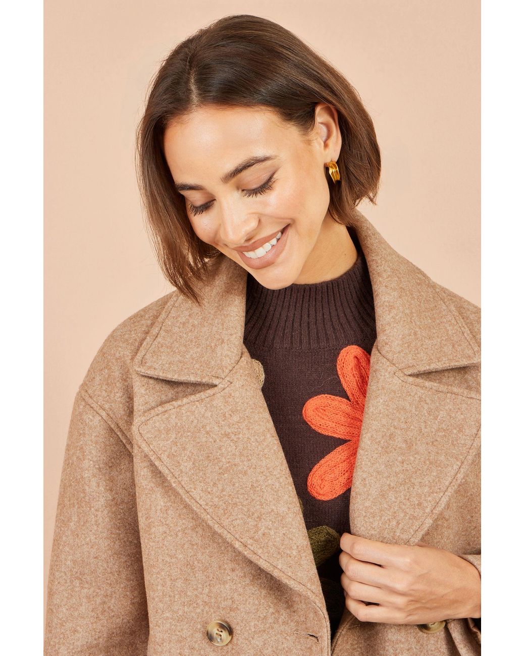 Yumi' Natural Boxy Cropped Jacket