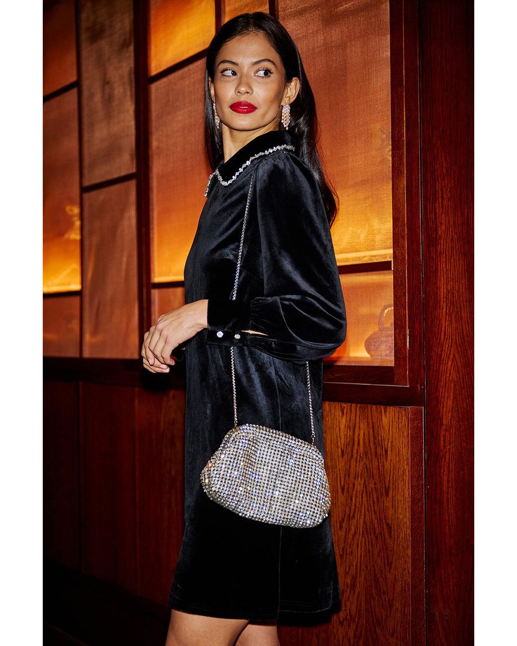 Yumi' Blue Long Sleeve Velvet Tunic With Diamante Collar