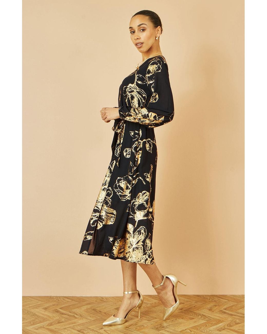 Yumi' Black Foil Rose Print Midi Dress