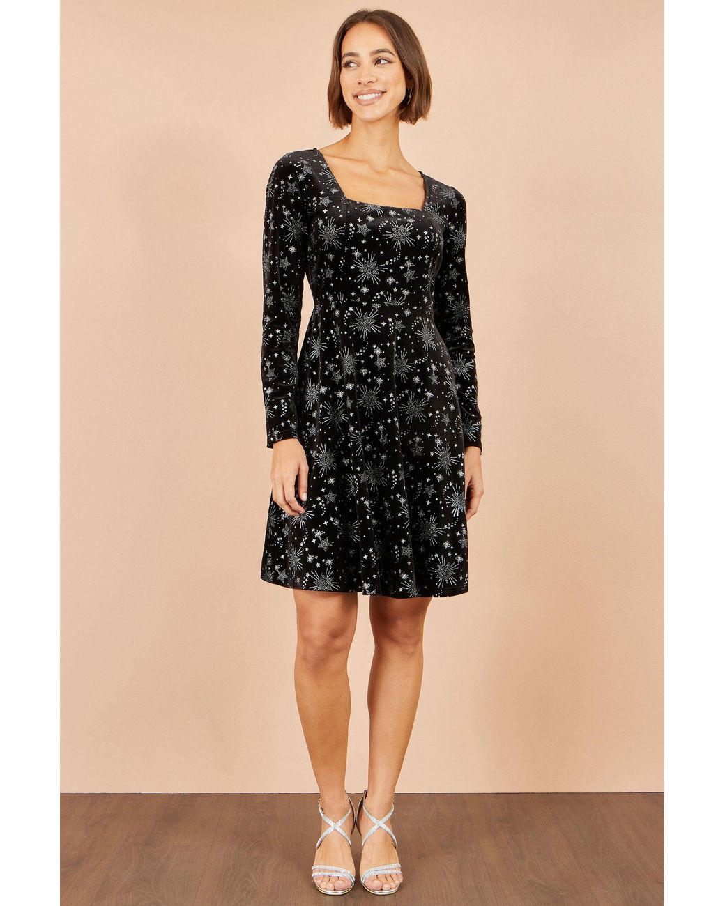 Yumi' Black Starburst Foil Print Long Sleeve Skater Dress