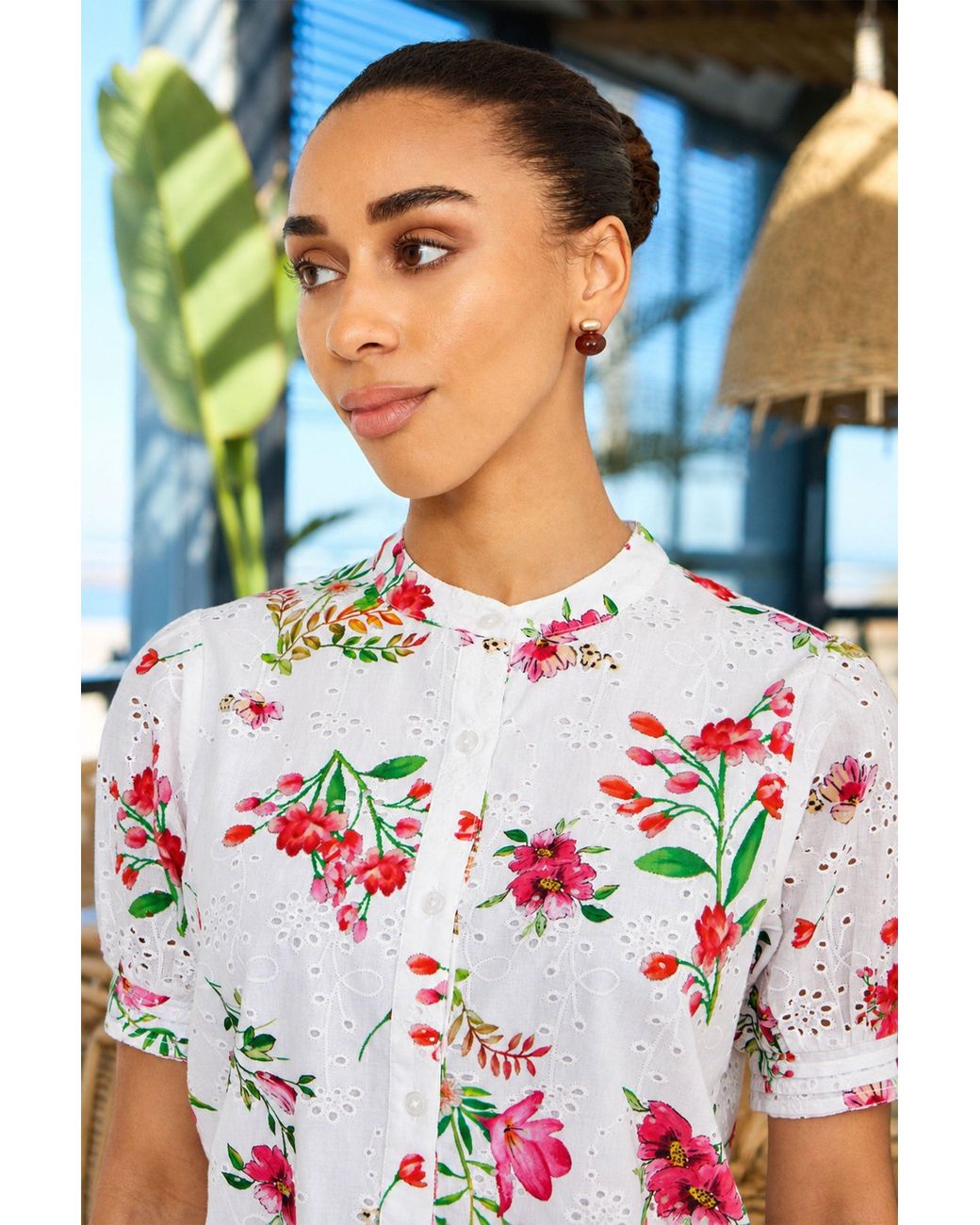 Yumi' White Cotton Broderie Anglaise Floral Shirt