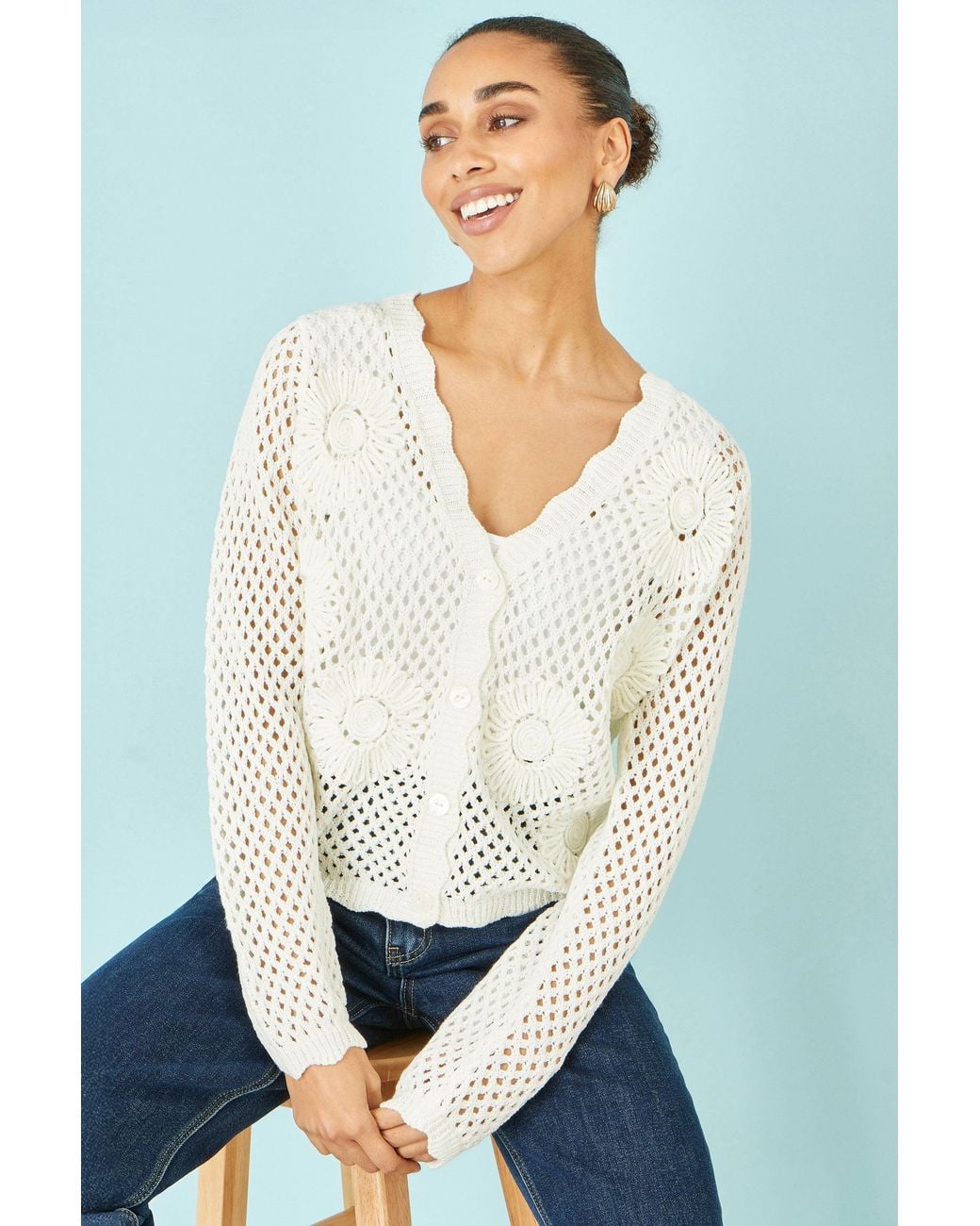 Yumi' White Flower Crochet Cardigan