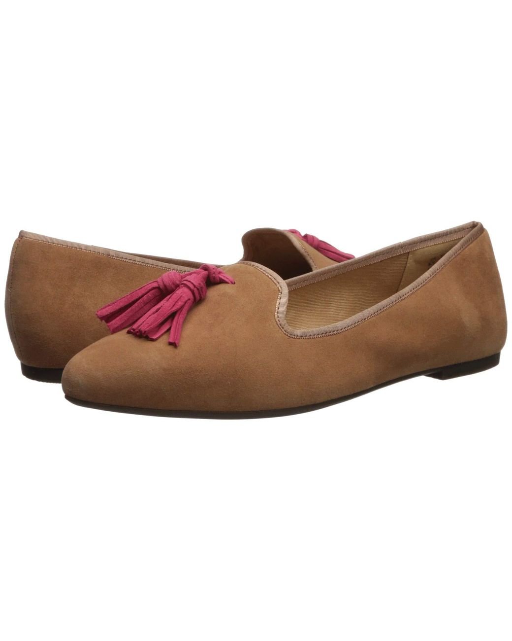 hush puppies women's sadie tassel slip on loafer flat