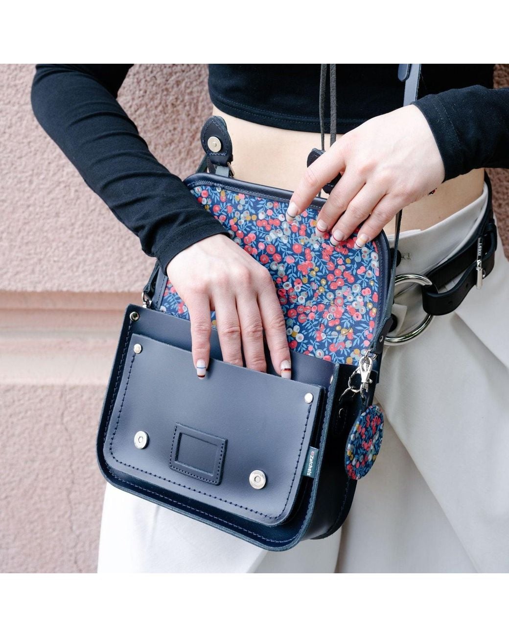 Zatchels Blue Floral Lined Leather Midi Satchel