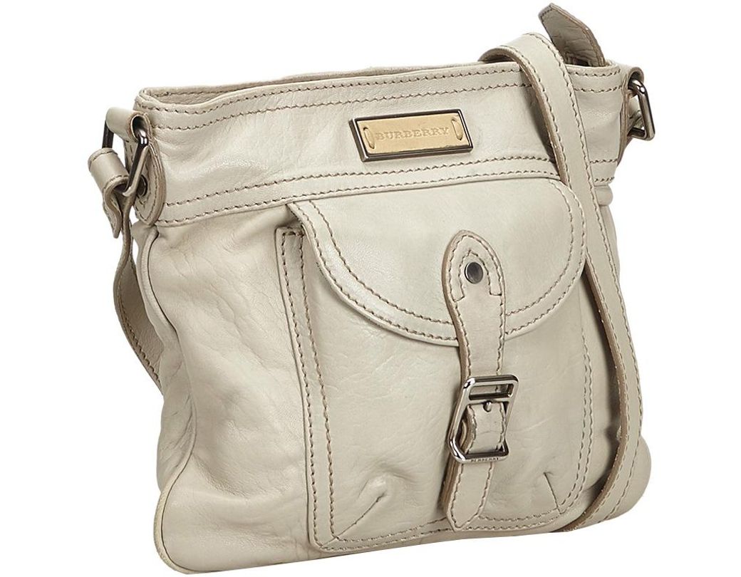 burberry shoulder bag white