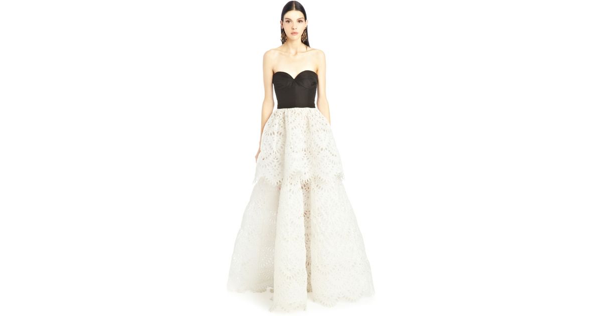 oscar de la renta black and white gown