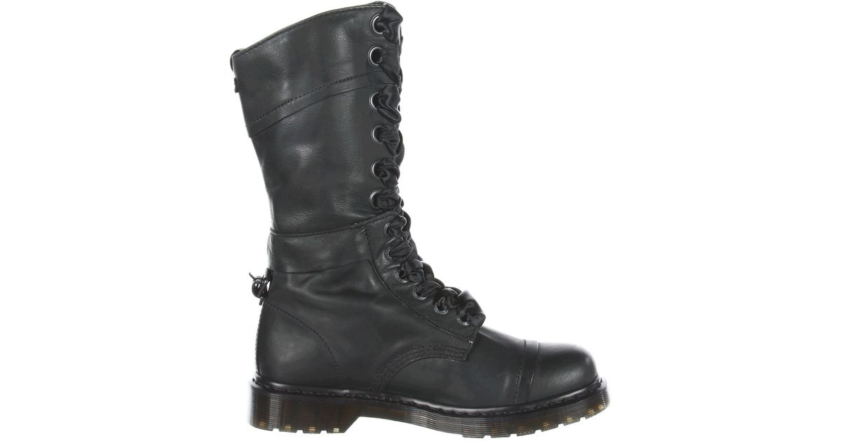 Dr. Martens Leather Triumph 1914 W 14Eye Boot in Black Lyst