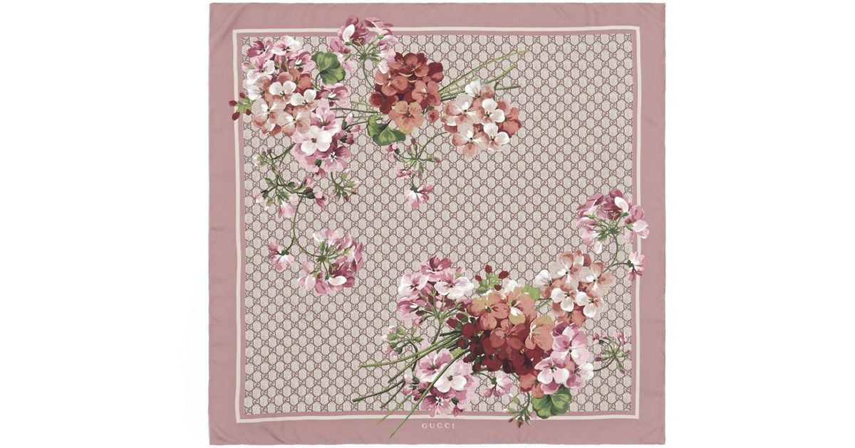 Gucci 'gg Blooms' Monogram Floral Print Silk Scarf in Natural | Lyst