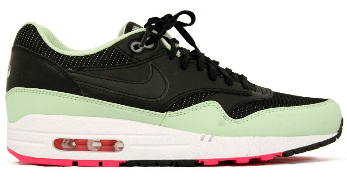 air max 1 yeezy