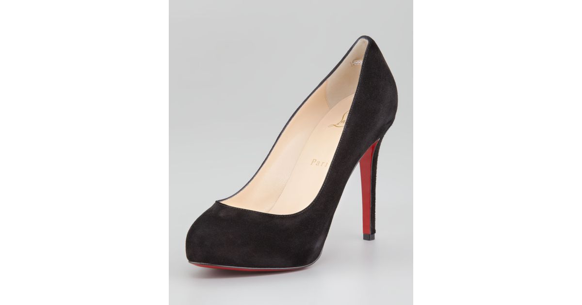 louboutin vide dressing