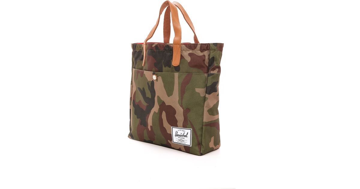 herschel camo tote