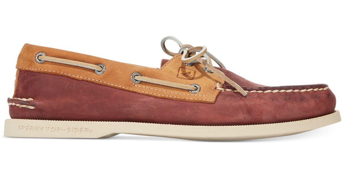 sperry two tone boat shoe