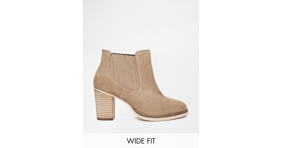 wide fit suede chelsea boots