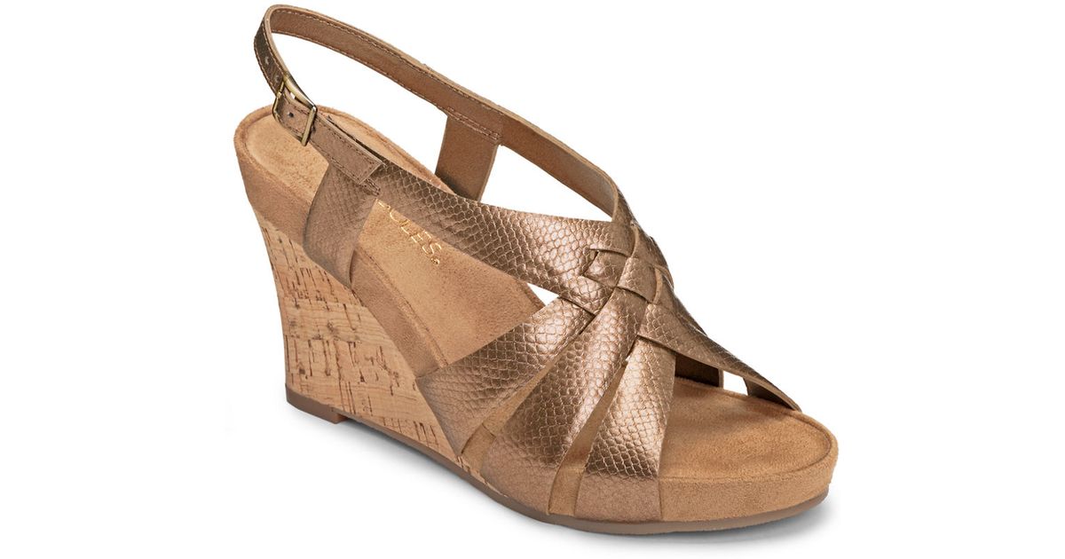 aerosoles cork wedge sandals