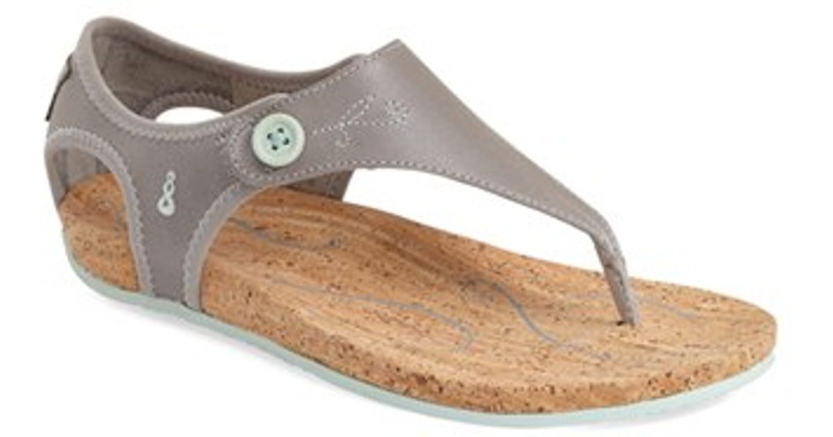 ahnu serena sandals