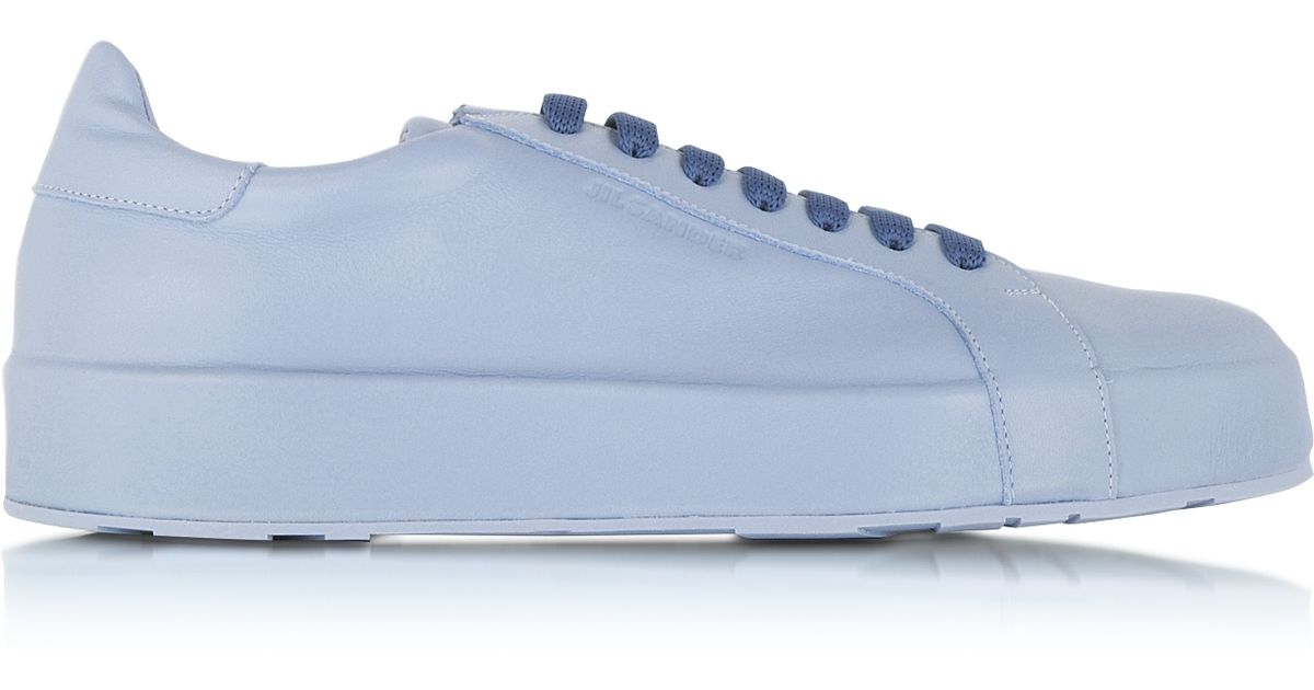 sneakers light blue