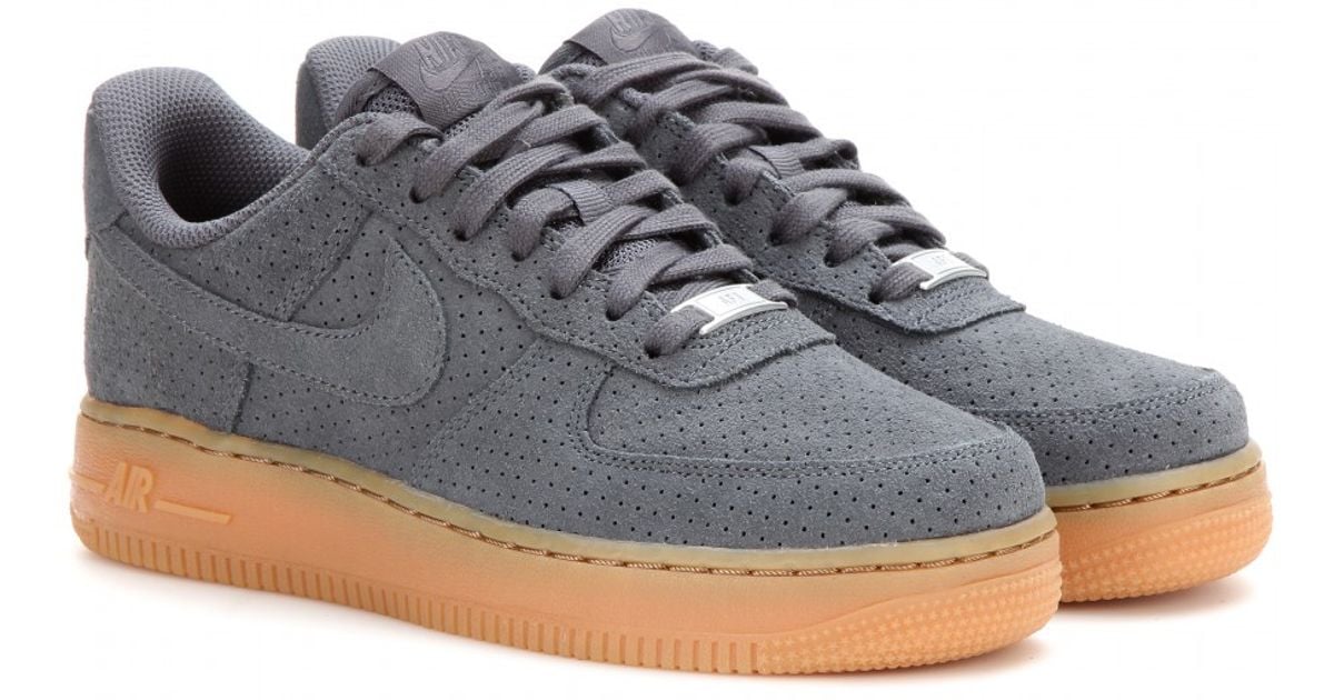nike force one suede