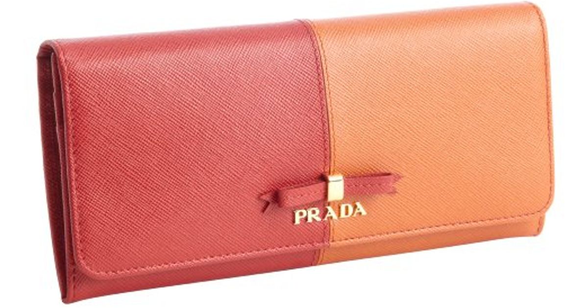 Prada Red and Orange Leather Wallet in Red (papaya) | Lyst  