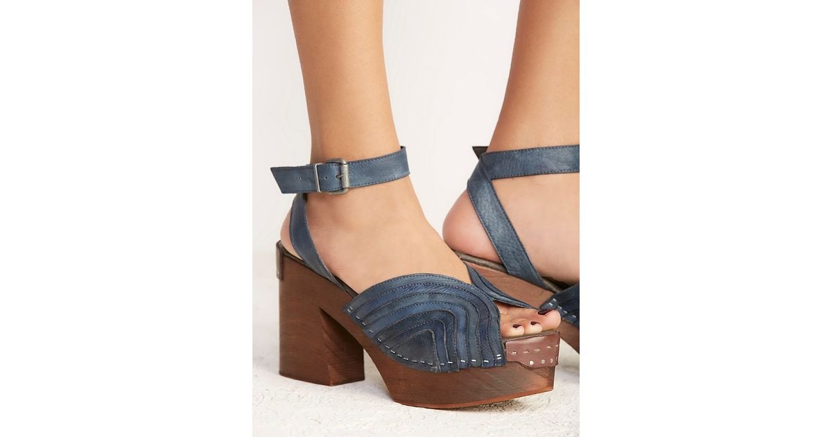 free people orion clog