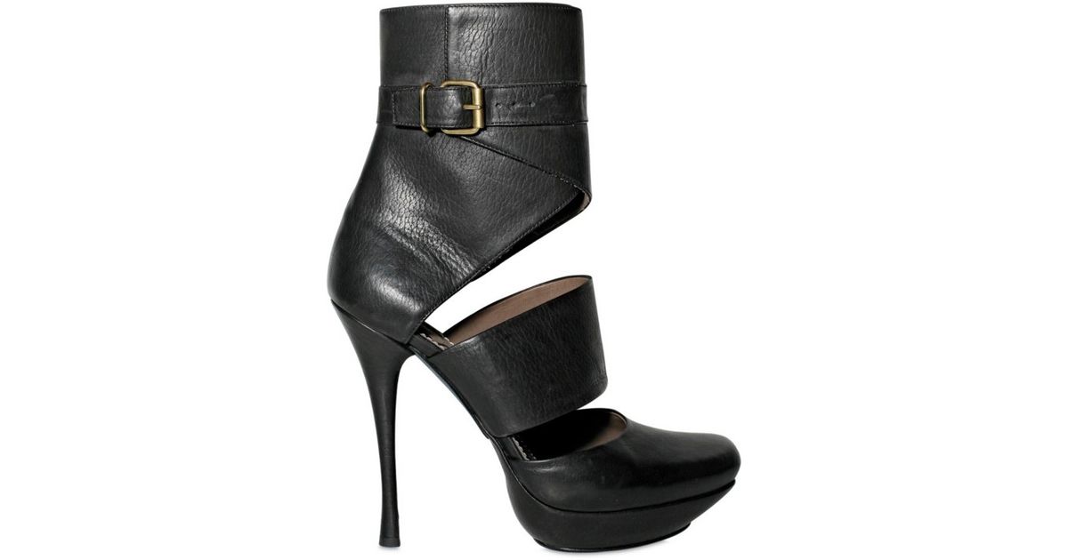 cabrillo cylinder heeled booties