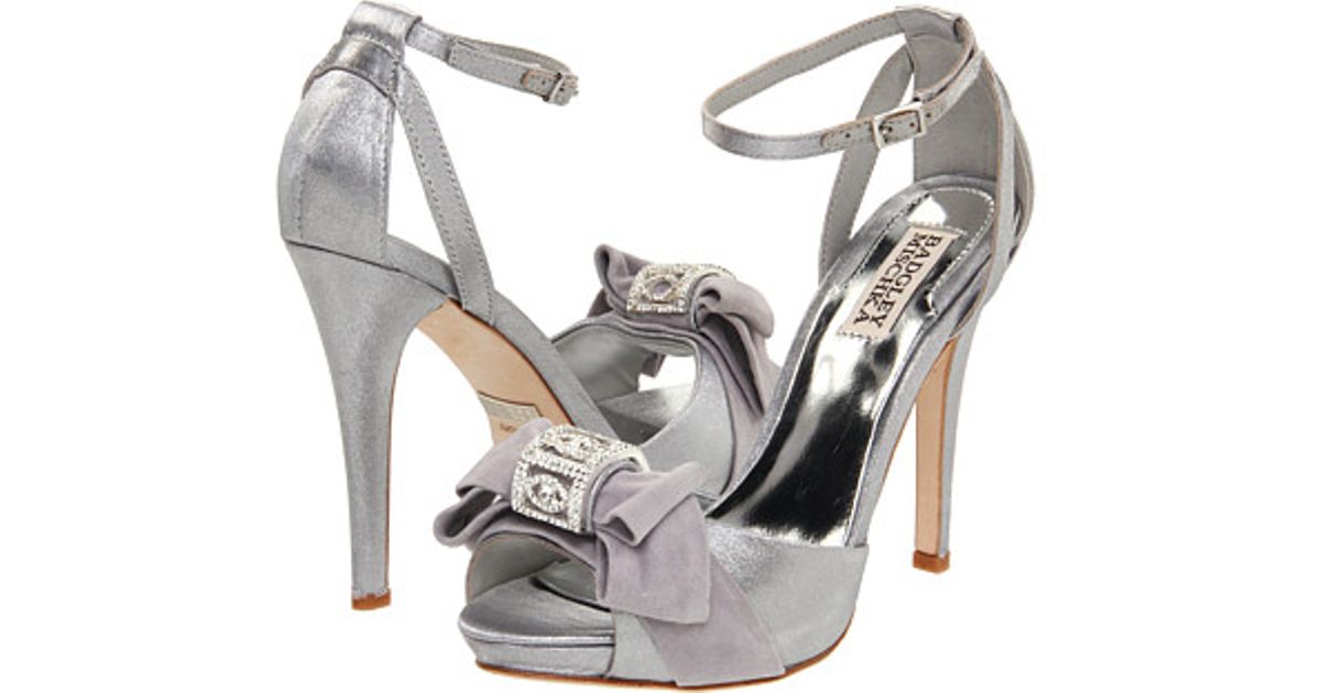 badgley mischka silver flats