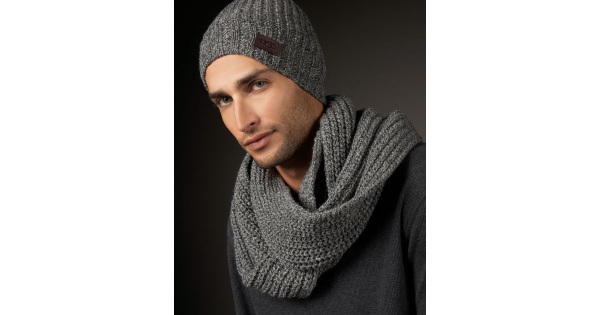 ugg skull cap