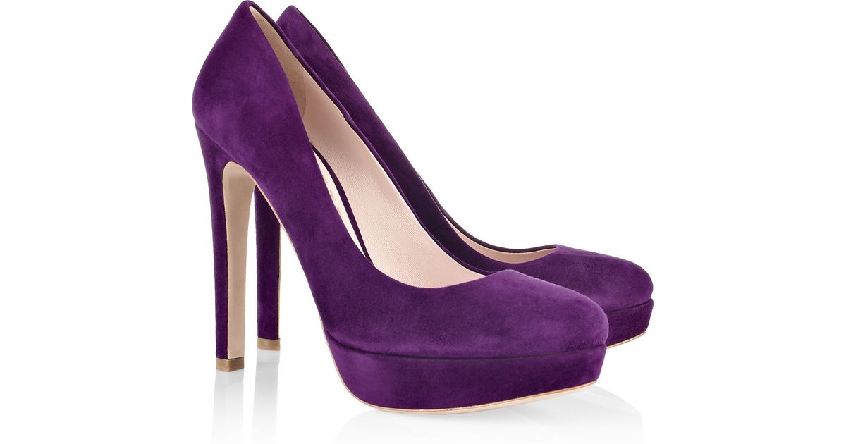 purple platform pumps