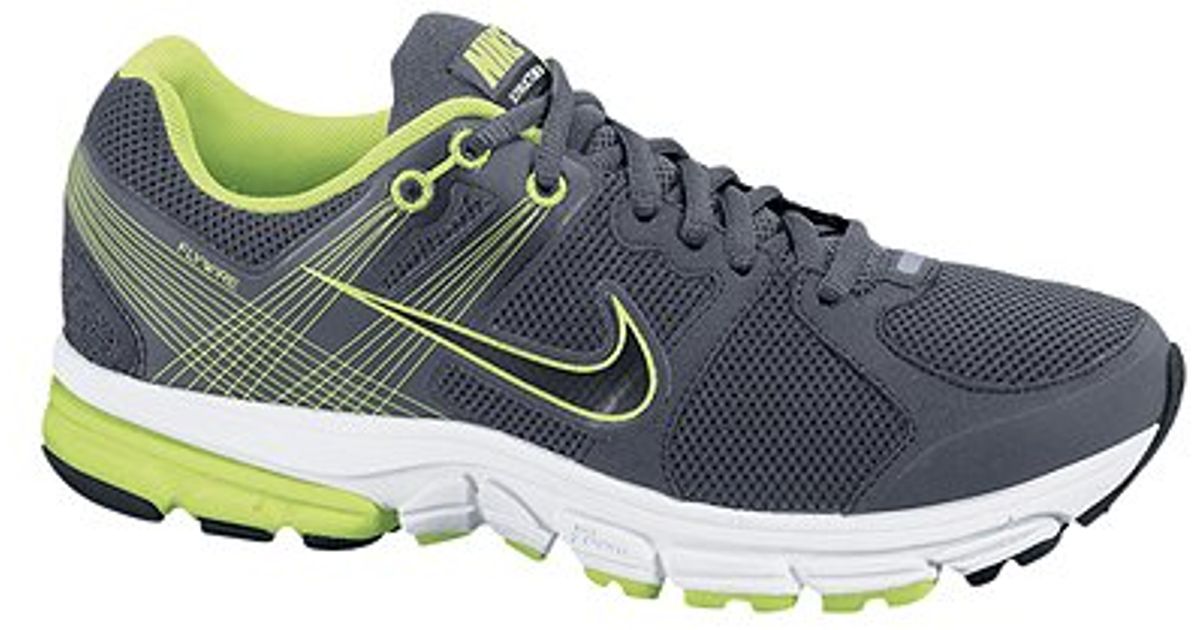 nike structure 15 mens