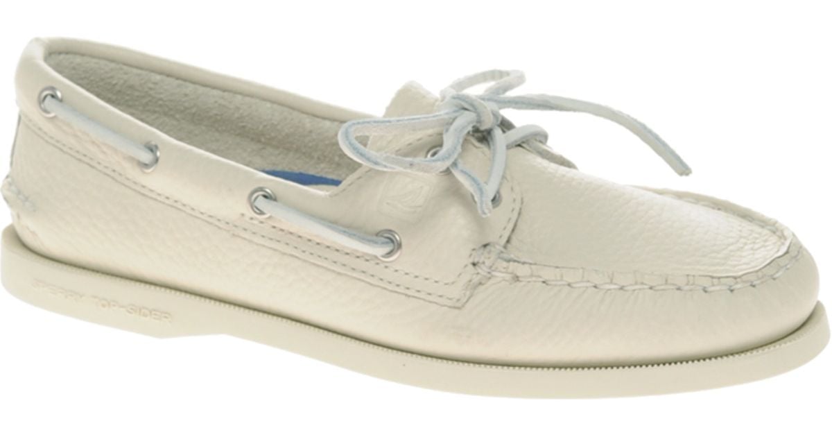 sperry ice boat shoes