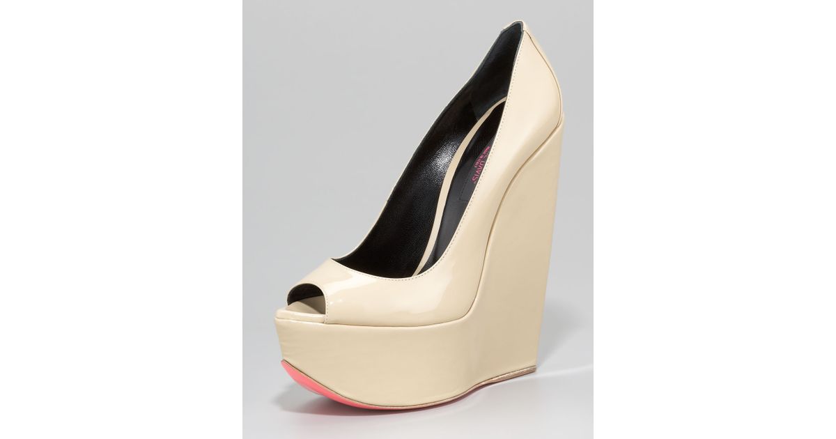 tan patent leather wedges