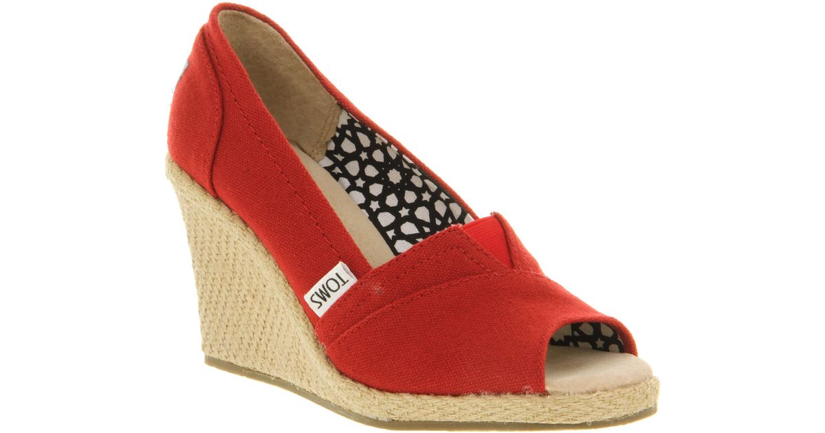 TOMS Canvas Wedge Peeptoe in Red | Lyst